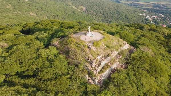 Un punto de historia y misterio es la pirámide de Orduña en Comonfort