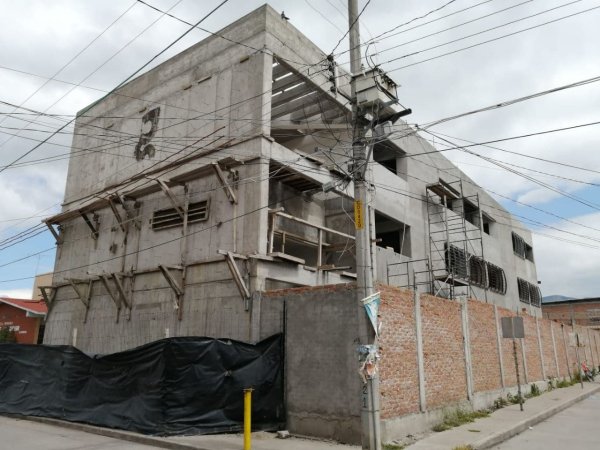 ‘Héroe de Nacozari’ es la única primaria ‘virtual’ de Comonfort por falta de plantel