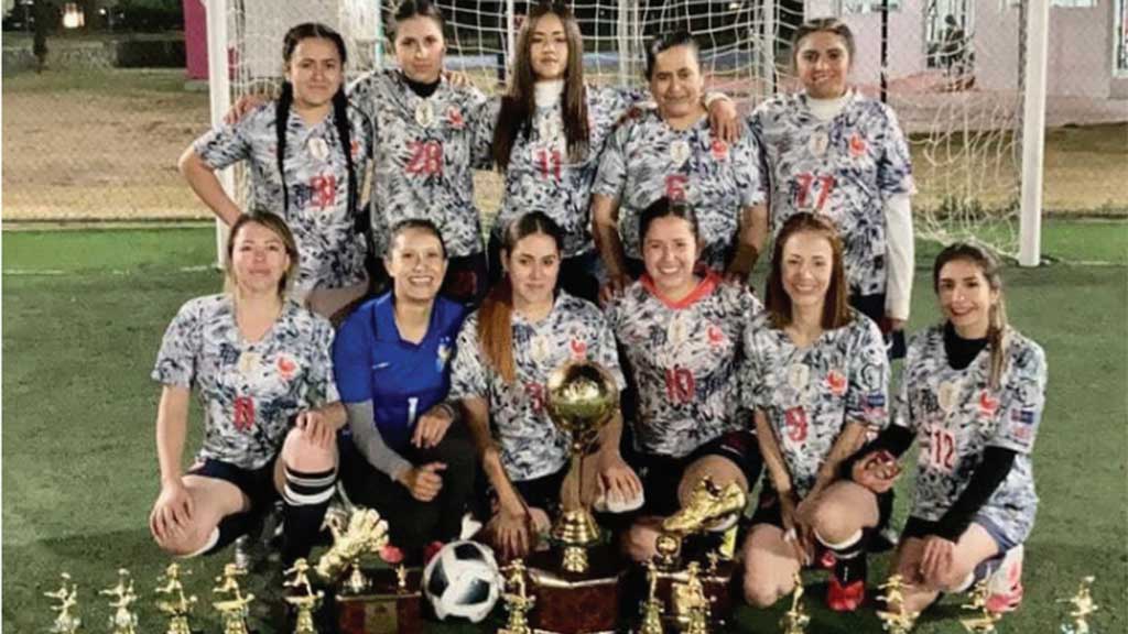 Vilchiz ganan final de futbol femenil en Jerécuaro