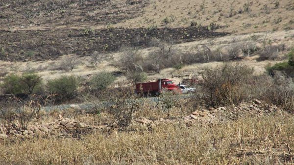 Invaden ANP en Cuerámaro para dotar de material a ladrilleras en Abasolo