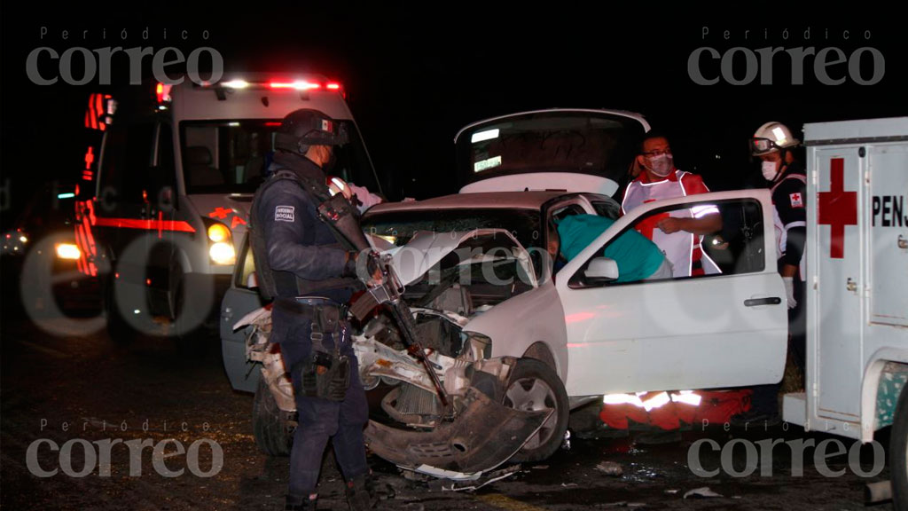 Accidente sobre La Herradura deja un herido grave en Pénjamo