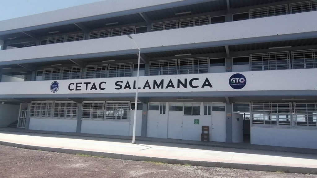 Escuela sin servicios básicos, así regresarían los alumnos del CETAC en Salamanca