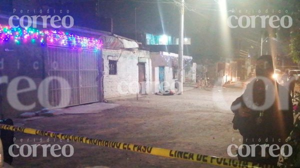 Entre luces navideñas matan a dos hombres y hieren a uno en León