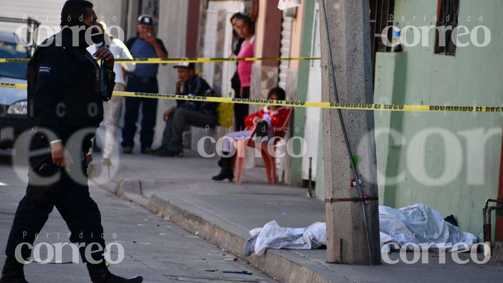 Homicidio en Uruétaro se convierte en sangriento espectáculo para los pobladores