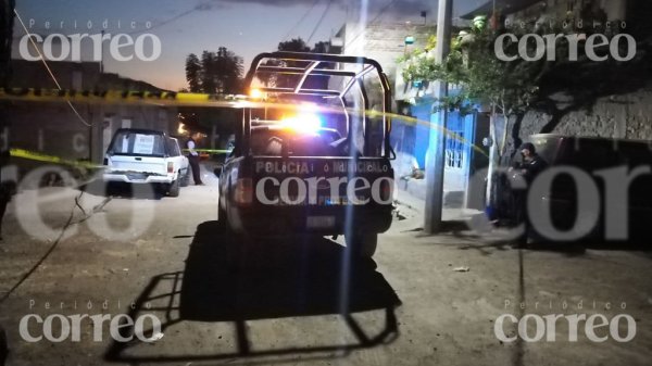 Matan a pareja y lesionan a una persona más en vivienda de Valle de Santiago