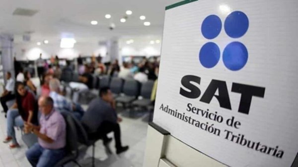 Colegio de Contadores en Irapuato urge agilizar trámites en el SAT por coyotaje