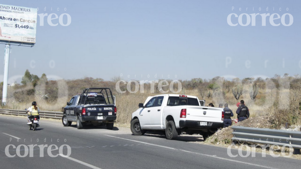 Encuentran cadáver con huellas de violencia en la León-Lagos de Moreno