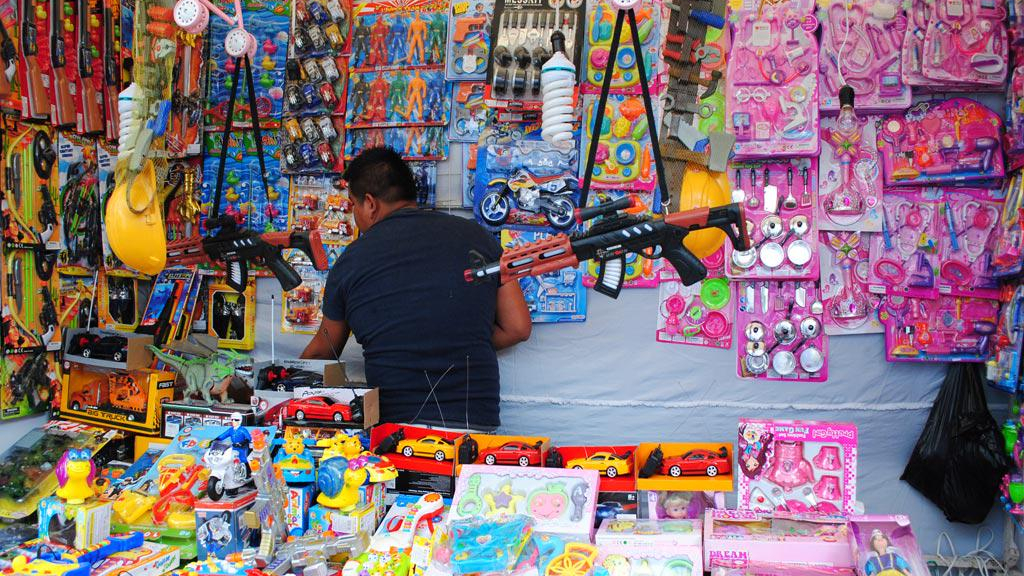 Comerciantes en Celaya también esperan con esperanza a ‘los Reyes’