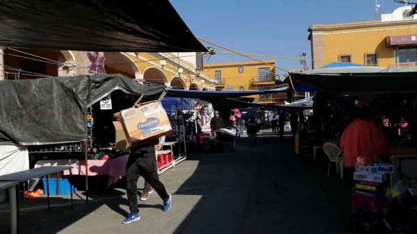 Comerciantes celayenses ‘cruzan los dedos’ por buenas ventas por el Día de Reyes