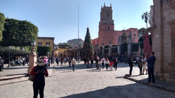 Negocios que no acaten medidas sanitarias serán clausurados, amenaza San Miguel