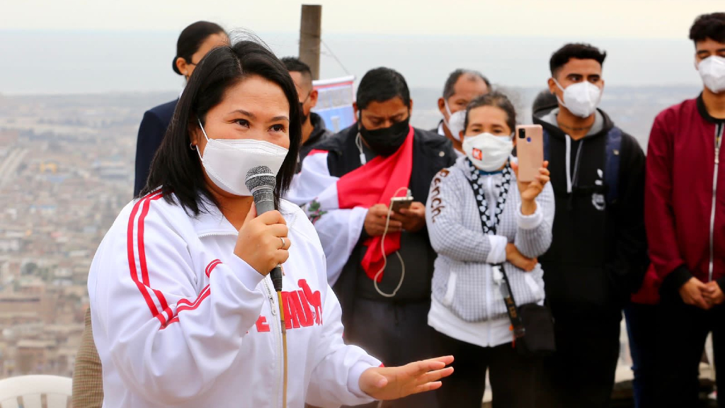 Keiko Fujimori, líder de la oposición en Perú, da positivo a covid-19