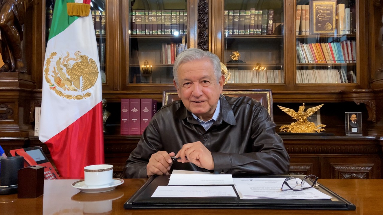 AMLO se recupera por segunda vez del Covid y lo presume en redes