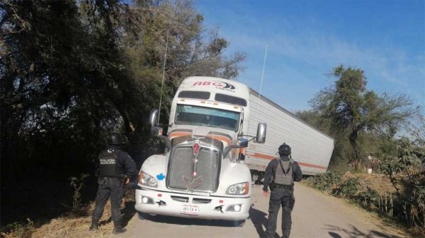 Policía celayense logra recuperar siete vehículos con reporte de robo