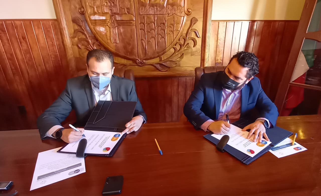 Jerécuaro firma convenio con Fondos Guanajuato; habrá ventanilla de trámites