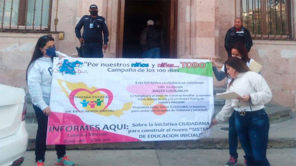 Manifestantes exigen a SEG atender educación ‘inicial’ de menores