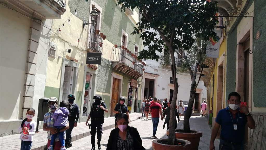 Guanajuato capital no se ‘intimida’ ante el regreso del semáforo amarillo