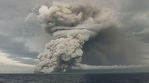 La erupción del volcán de Tonga fue más fuerte que la bomba de Hiroshima