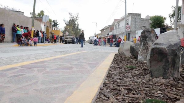 Inauguran obras de urbanización en comunidades de Romita