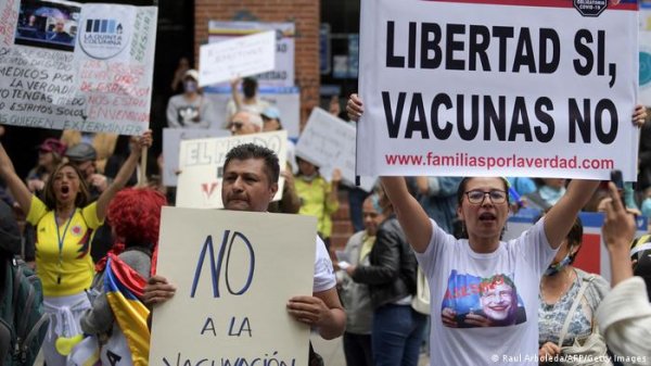 ¿Ser antivacunas es extremismo o ‘libertad individual’? Cuestionan filósofos