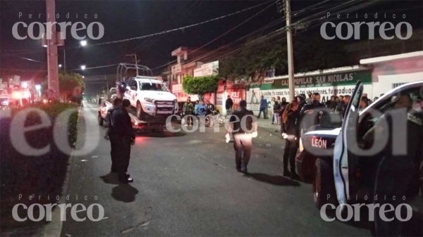 Aparatoso choque provoca volcadura de patrulla en la Colonia San Nicolás de León