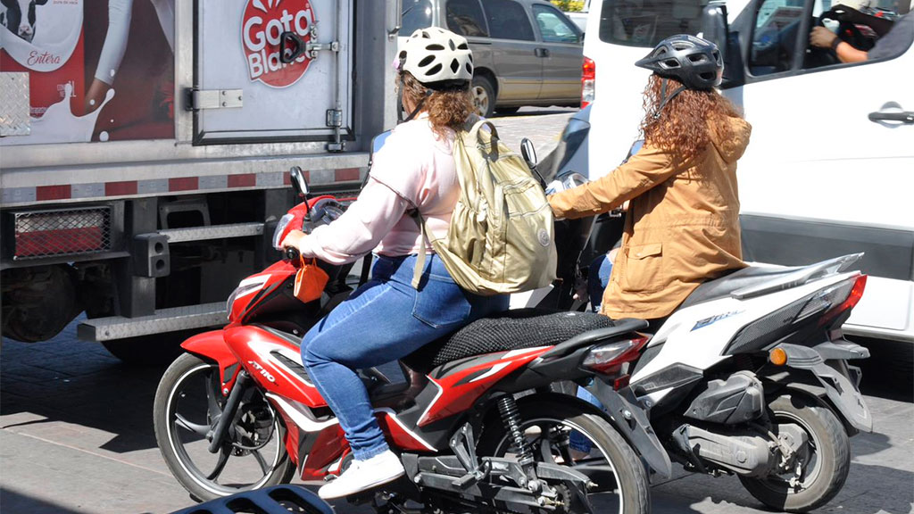 Continuarán los operativos de revisión a motociclistas