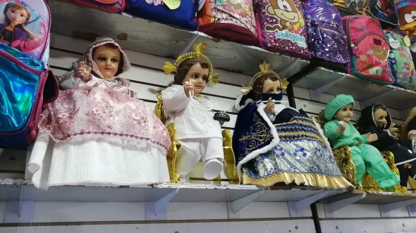 Obispo de Celaya pide a los feligreses vestir al Niño Dios acorde a la tradición