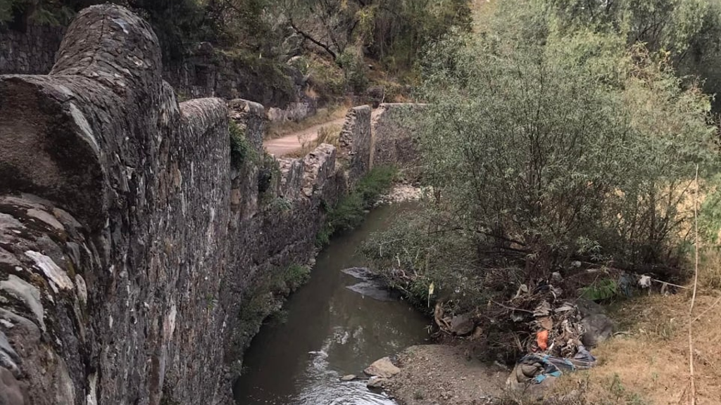 Camino Antiguo de Marfil se cae a pedazos ante la indiferencia de las autoridades