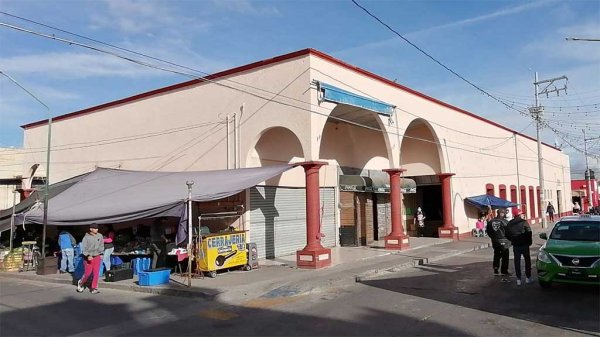 Regresan los filtros sanitarios al Mercado Municipal de San José Iturbide