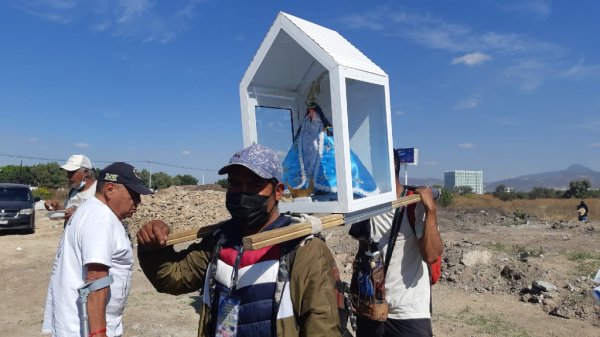 “Tanto esfuerzo casi para nada”: Sanjuaneros aún no pueden entrar al templo