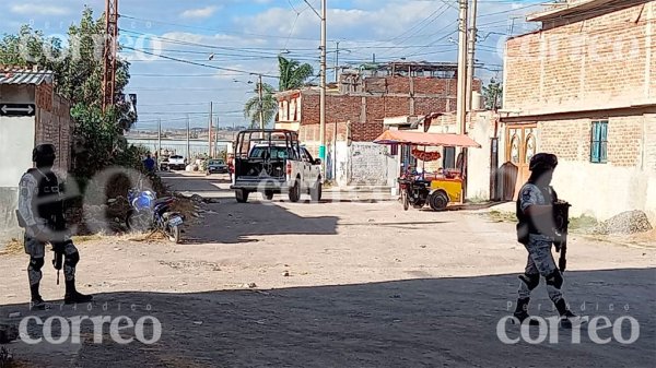 Catean casa en Irapuato tras reporte de presuntas personas armadas