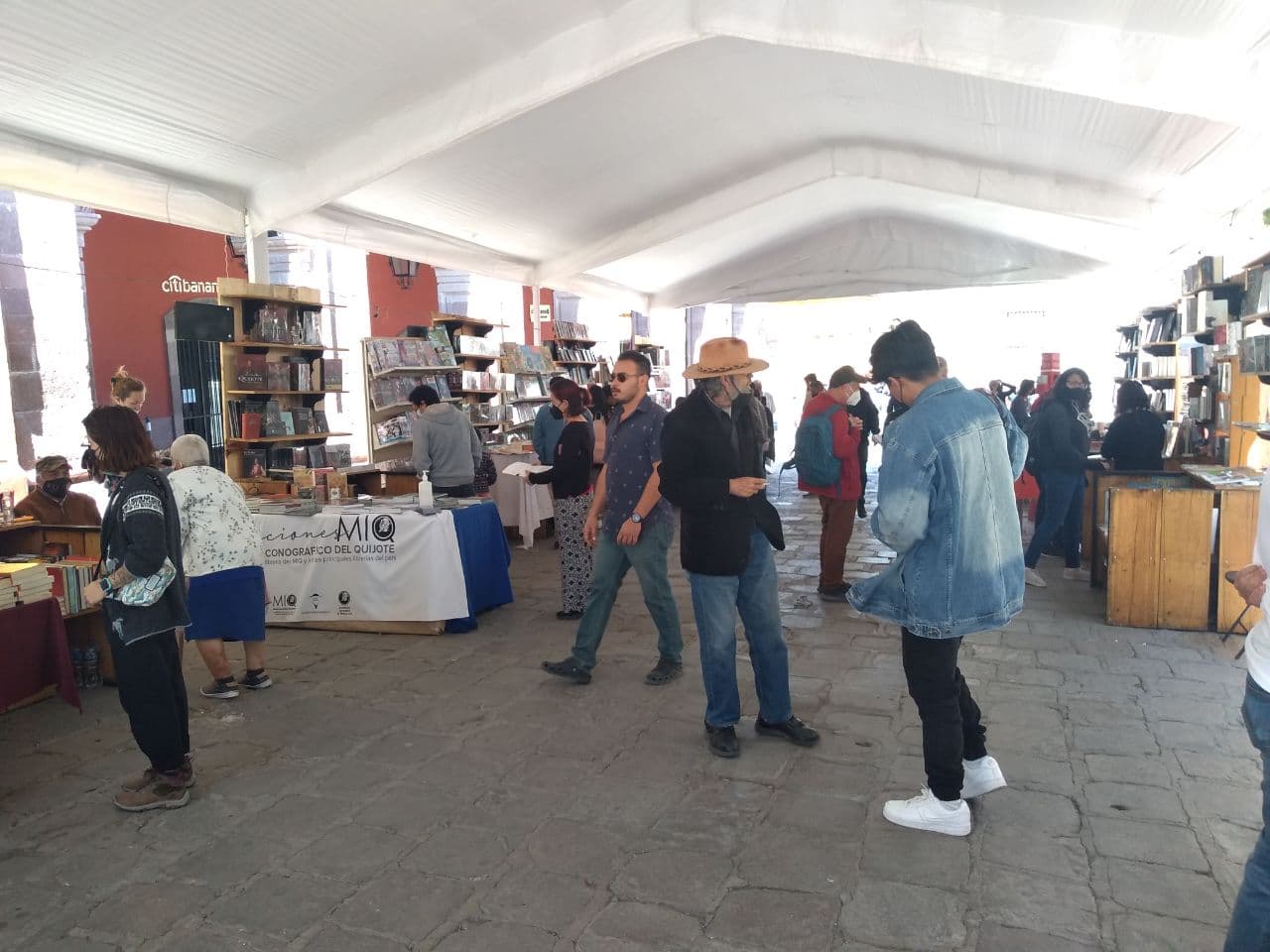 De manera híbrida arranca la Feria del Libro de San Miguel de Allende