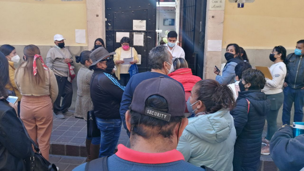 Guanajuato: SAT provoca caos al dar aviso de trámite a pocas horas de su vencimiento