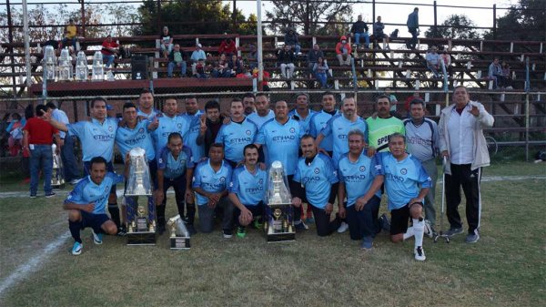 Real Zaragoza se corona en la Master Veteranos de Acámbaro