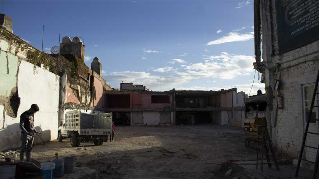 Fin de una era: demolerán edificio antiguo de Funerales Zapiain en León