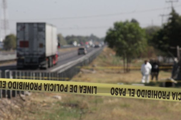 Villagrán: encuentran hombre sin vida en la Celaya-Salamanca