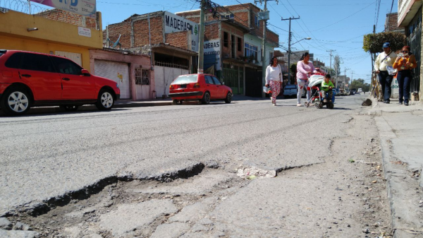 Urgen modernización de avenida Pedro Moreno Franco en Silao