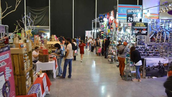 Canaco busca impulsar el comercio local en la Feria de las Fresas 2022