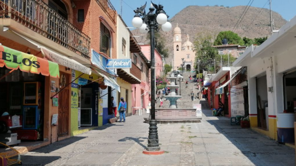 Ventas de comerciantes de Tierra Blanca descendieron hasta un 40%