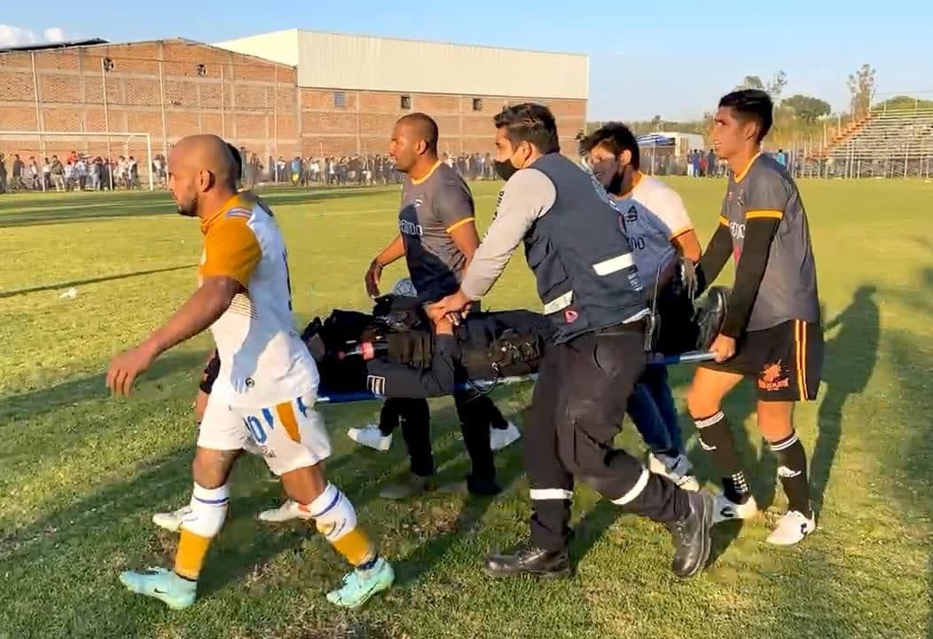 San Francisco del Rincón: riña en partido de futbol termina con dos policías heridos y 6 detenidos