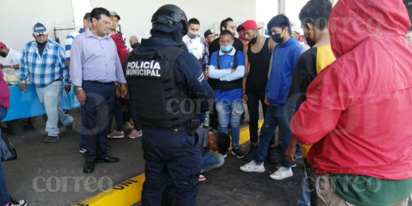 Comerciantes detienen a ladrón en el mercado Tomasa Esteves de Salamanca