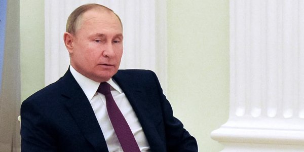 Condenan decisión de Putin tras independizar las repúblicas separatistas