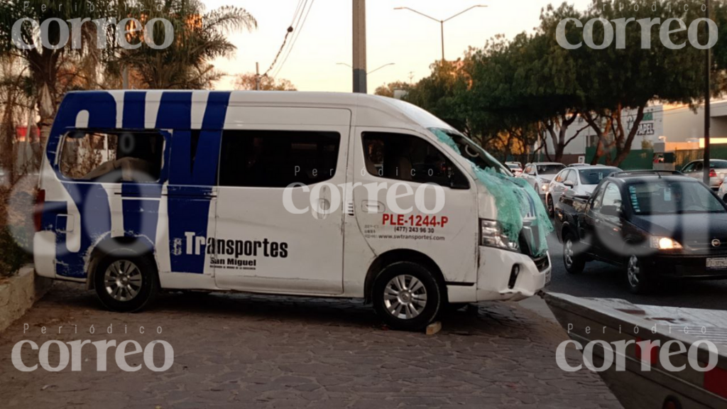 León: Choque en bulevar Aeropuerto deja a 7 personas heridas