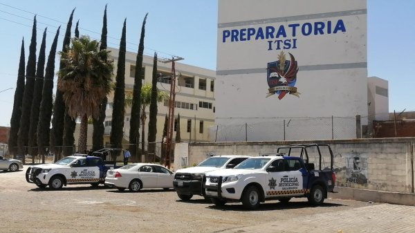 Abuso y humillación: denuncian cateo por supuestas drogas a estudiantes del ITSI