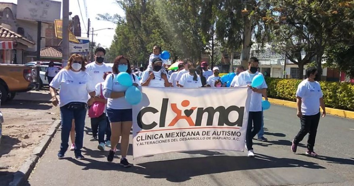 Conmemoran el Día Mundial del Autismo con marcha en Irapuato