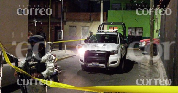 Asesinan a hombre dentro de su casa en colonia El Durazno, Irapuato