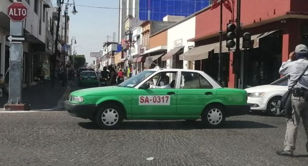 Ante ola de asaltos taxistas en Salamanca piden respaldo de Seguridad Pública