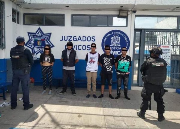 Detienen a cuatro por asaltar a un repartidor de lácteos en Irapuato