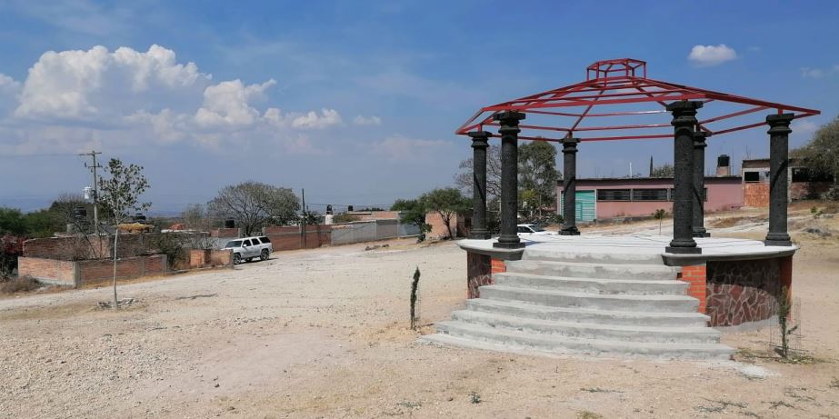 Entre abandono y carencias dejan a Congregación de la Cruz en Apaseo el Alto