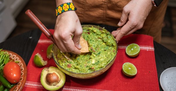 Para un ‘guacamolito’ en Doctor Mora se gastan hasta 220 pesos