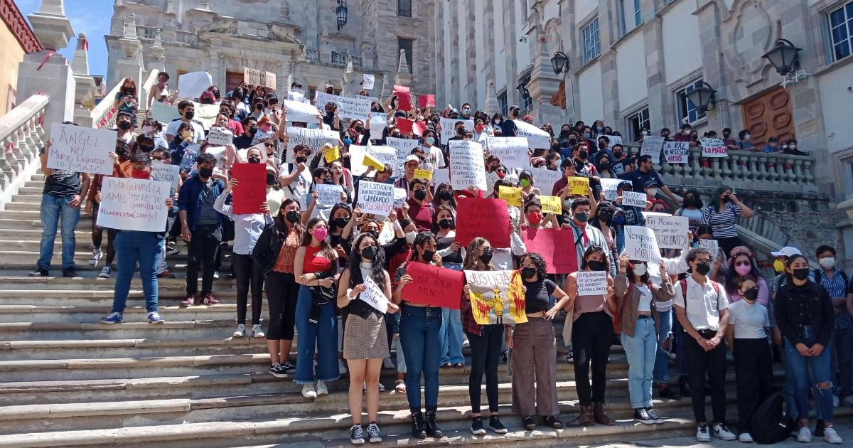 Políticos llaman a revisión de protocolos en seguridad tras ataque a estudiantes de la UG